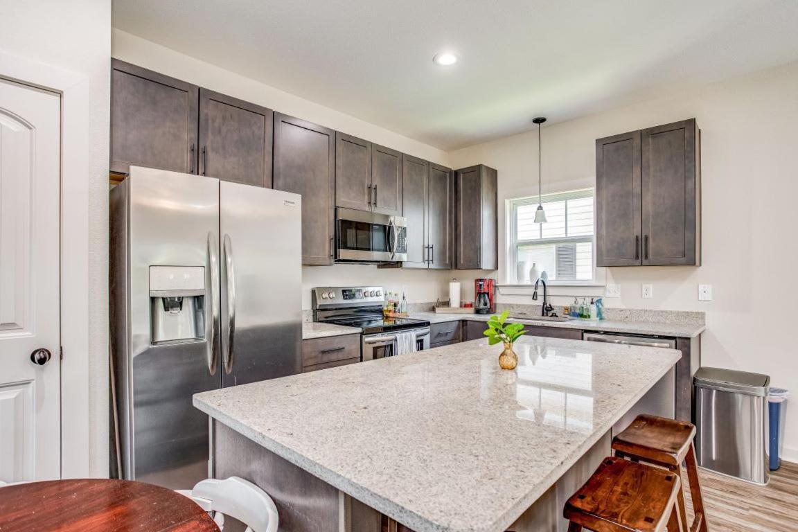 פנסקולה Beach Flow Bungalow-Mins To Downtown-Dining-Base מראה חיצוני תמונה