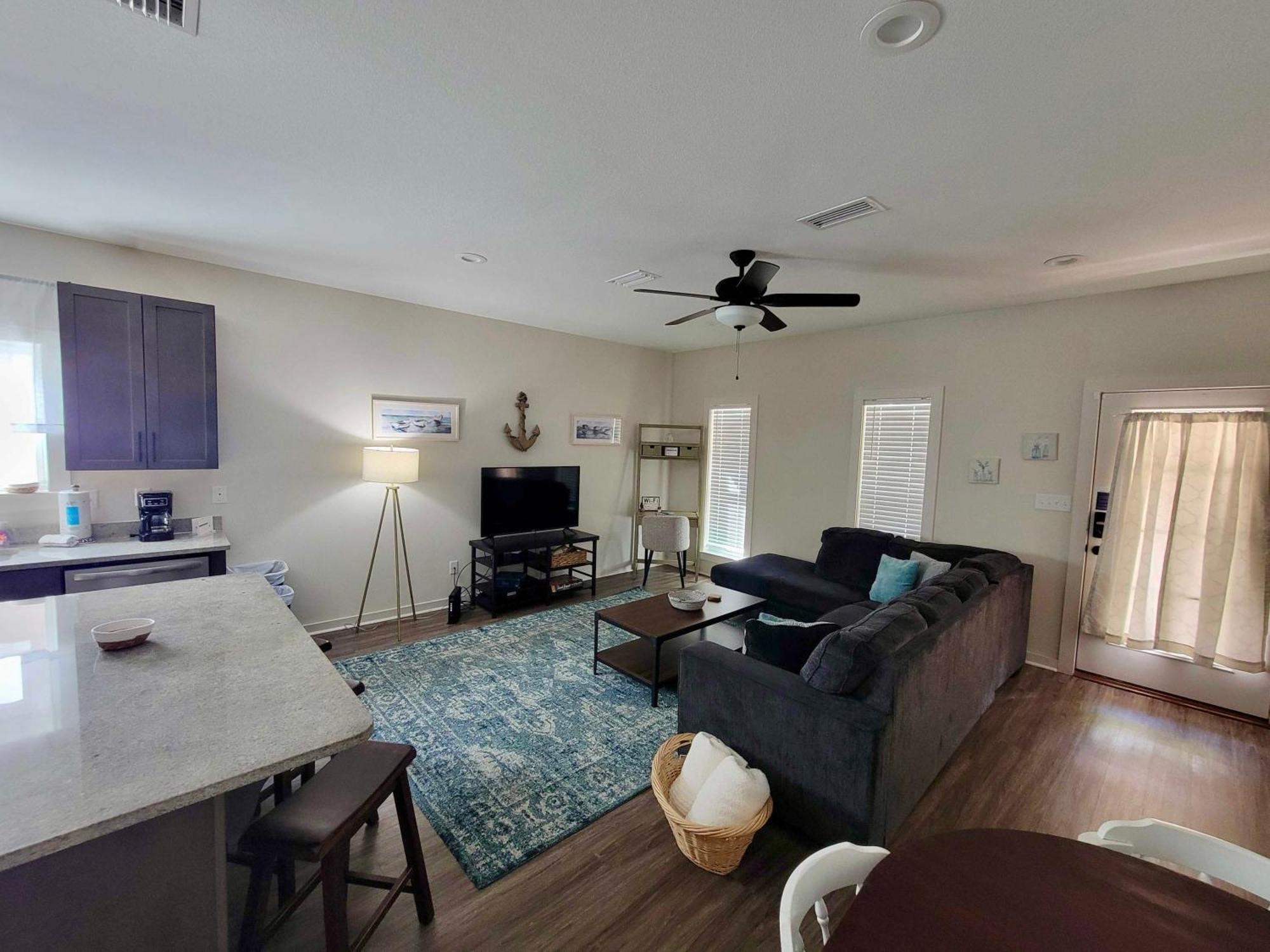 פנסקולה Beach Flow Bungalow-Mins To Downtown-Dining-Base מראה חיצוני תמונה