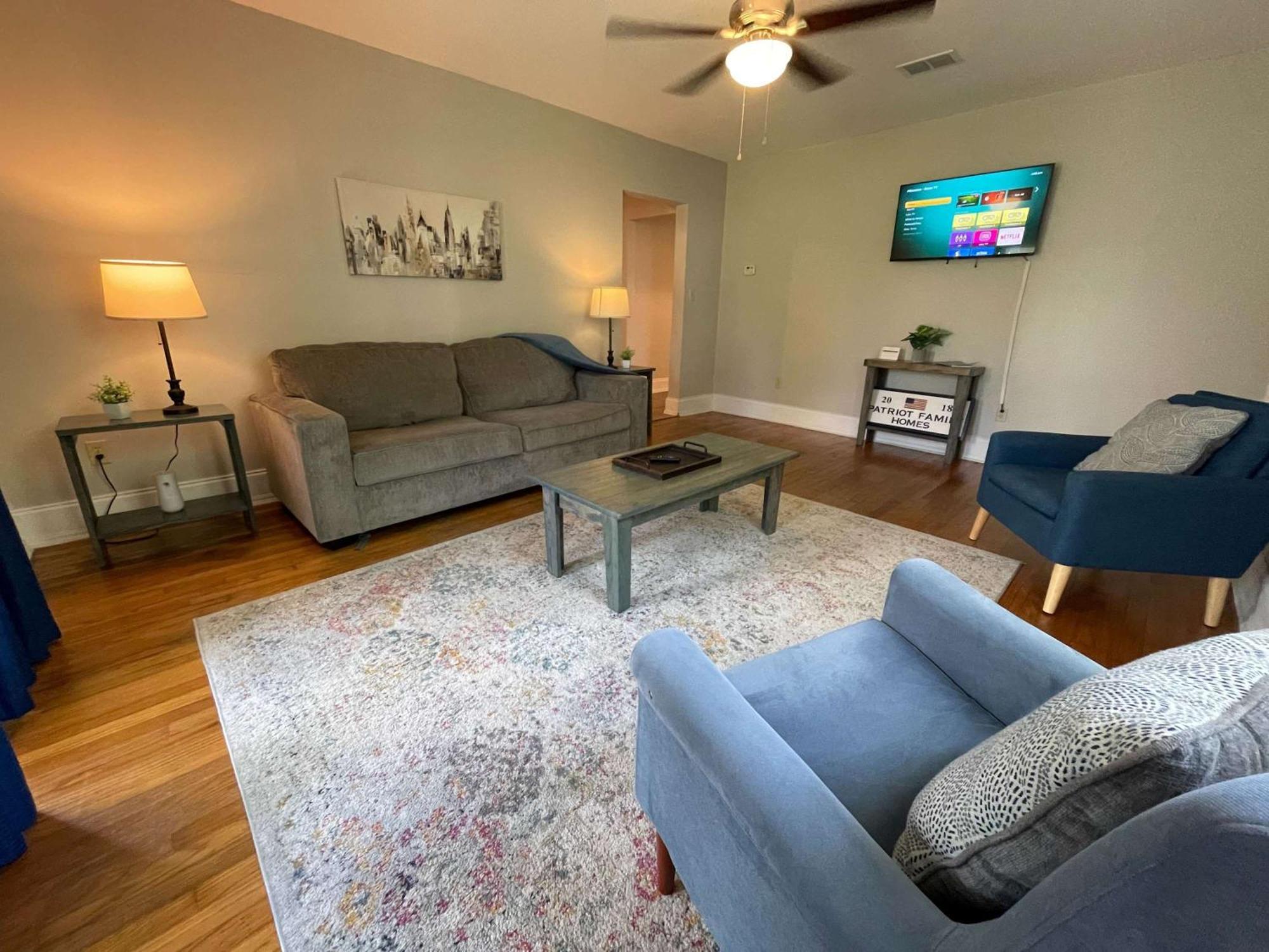 פנסקולה Beach Flow Bungalow-Mins To Downtown-Dining-Base מראה חיצוני תמונה